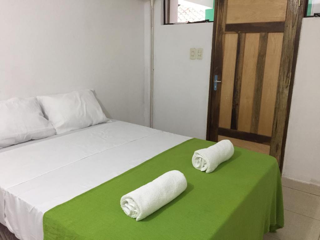 Helecho'S Hostal Hostel Encarnación Екстериор снимка